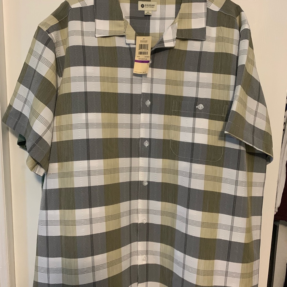 Hagger clothing button up shirt